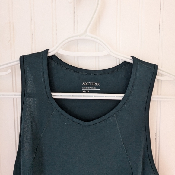 Arcteryx tank top - Picture 2 of 2
